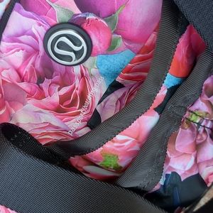 Lululemon duffle bag